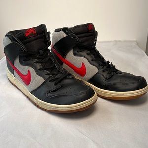 Nike SB Dunk High - University Red Medium Grey size 12